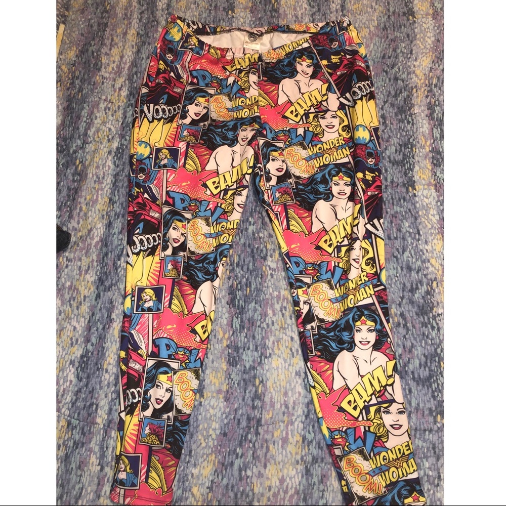 Torrid DC comic leggings